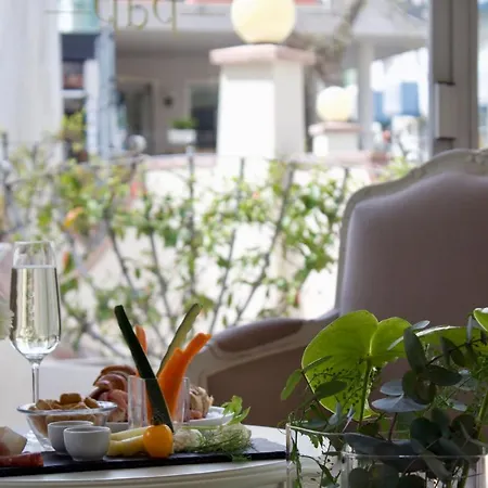 Ξενοδοχείο Parco Dei Principi Boutique 4*