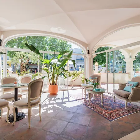 Parco Dei Principi Boutique Hotel 4*