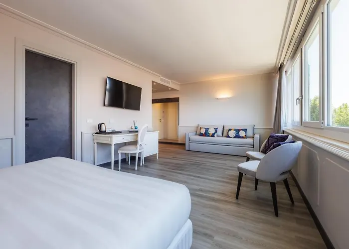 Parco Dei Principi Boutique 4*